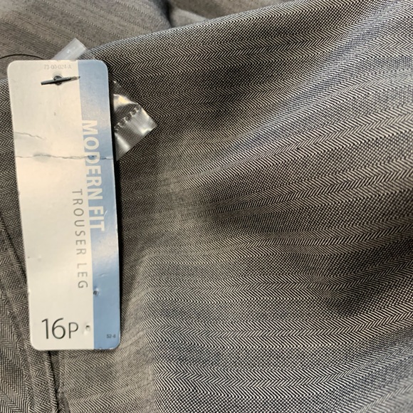 NEW- Worthington Slacks Petite - Picture 8 of 13